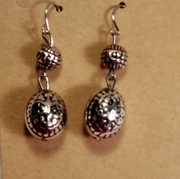 24750. HANDMADE Silver Pierced Earrings - Picture 5 of 5